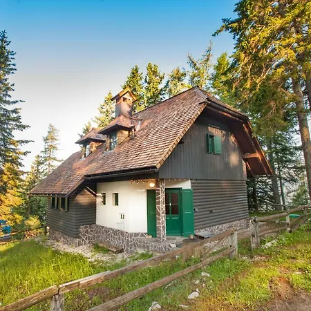 Lodge Bajta Luna Krvavec *